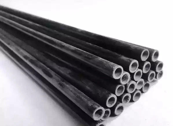 有空心管跟實心管常用在 特技風箏．遙控飛機．直昇機．釣具．模型車．模型屋．公仔．棚架．各式機體零件上